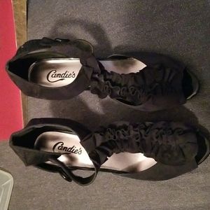 Candie's womens black heel size 9 1/2. Faux suede. Worn a few times.